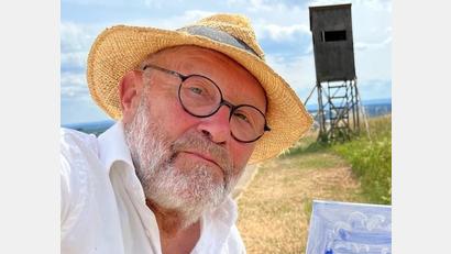 Bild: Peter Angermann/exb
In der zweiten Hälfte der Stadttheater-Spielzeit stellt Peter Angermann einen Querschnitt seiner Gemälde als "Kunst im Foyer" aus.