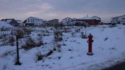 Bild: bö
Der Gemeinderat hat die am 30. November 2025 abgelaufene Frist für den Baubeginn um sechs Monate verlängert. Bis dahin muss ein genehmigter Bauantrag vorliegen.