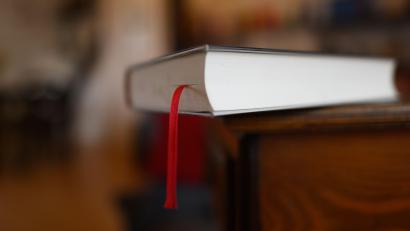 Symbolbild: Robert Michael/dpa
Lernen, ohne darauf Gewinn schlagen zu können, scheint vielen Leuten unverständlich.