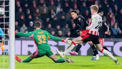 Bild: Rolf Vennenbernd/dpa
Der Glücksmoment: Jamal Musiala (M) erzielt sein Comeback-Tor zum 1:0.