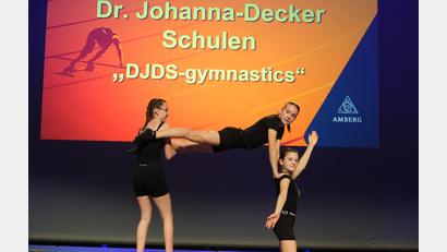 Bild: gsp
Die Schülerinnen der DJD-Schulen boten eine Showeinlage.