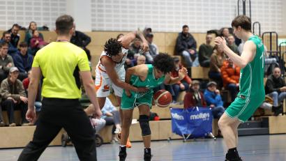 Archivbild: Dieter Jäschke
Auf ein zweikampfbetontes Spiel müssen sich die Neustädter Basketballer in Eggolsheim einstellen.