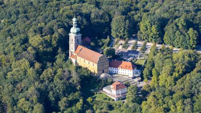 Archivbild: Rene Muehlmeier
Wie geht es weiter mit der verwaisten Wirtschaft am Mariahilfberg? Auch das ist eine Frage, mit der sich der künftige Oberbürgermeister oder die künftige Oberbürgermeisterin in Amberg auseinandersetzen muss.
