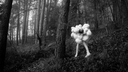 Bild: Miriam Ferstl
Mit einem "Kokon" beschließt Miriam Ferstl ihr Studium an der Akademie der Bildenden Künste.