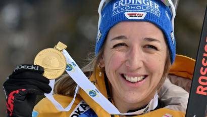 Bild: Martin Schutt/dpa
Franziska Preuß ist aktuelle Weltmeisterin in der Verfolgung. (Archivbild)