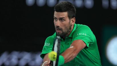 Bild: Asanka Brendon Ratnayake/AP/dpa
Novak Djokovic lieferte sich mit Jannik Sinner einen tollen Fight über fünf Sätze.