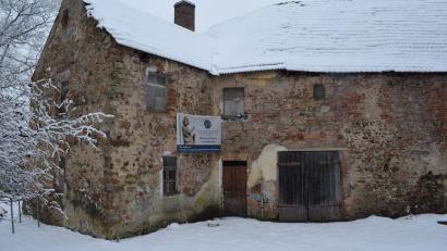 Bild: bnr
Der Einfirsthof "Burggütl" in der denkmalgeschützten Altstadt von Pfreimd soll zu einem Wohnhaus mit Kleinbrauerei umgebaut werden. Der Stadtrat gab dafür grünes Licht.