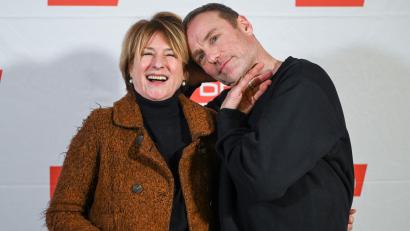 Bild: Jens Kalaene/dpa
In sechs Folgen ermittelten Harfouch und Waschke im „Tatort“ zusammen. (Archivbild)