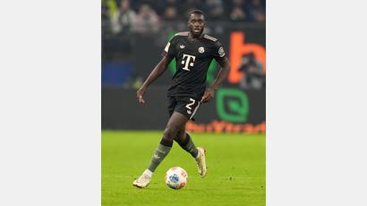Bild: Marcus Brandt/dpa
Verlängert er beim FC Bayern oder nicht? Dayot Upamecano.