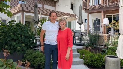 Bild: pz
Seit der Übernahme des Heindlhofs 1996 haben Claudia und Günter Fuhrmann das Anwesen zum attraktiven Urlaubsdomizil entwickelt.