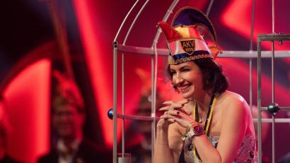 Bild: Rolf Vennenbernd/dpa
Dorothee Bär ist die neue Trägerin des Ordens wider den tierischen Ernst.