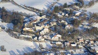Luftbild: mür
Novum in der Ortsgeschichte: In Friedenfels gibt es bei der Kommunalwahl am 8. März zum ersten Mal fünf Listen.