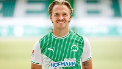 Bild: Daniel Karmann/dpa
Wechselt von Fürth nach Österreich: Matthias Olesen. (Archivbild)