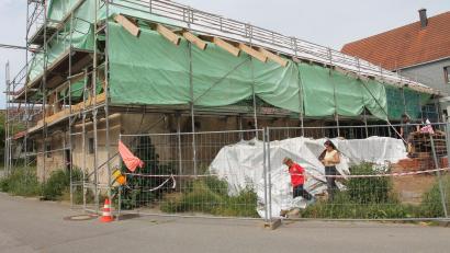 Bild: pi
Svenja Jander macht ihre Runde auf der Baustelle in Reichenau.