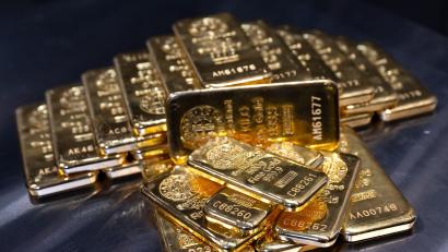 Archivbild: Sven Hoppe/dpa
Der Goldpreis ist zuletzt stark angestiegen. Der aus Erbendorf stammende Rohstoff- und Minenexperte Tobias Tretter erklärt die Hintergründe.