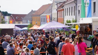 Bild: fvo
Das Waldthurner Bürgerfest ist auch 2025 ein voller Erfolg.