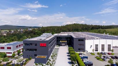 Bild: F.EE/Neunburg
Die F.EE-Zentrale soll in Neunburg bleiben. Das Eigentum an der Firma wird aber wohl bald wechseln.