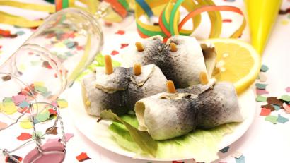 Symbolbild: Yantra – stock.adobe.com
Noch immer gilt der Rollmops als das ultimative Katerfrühstück.