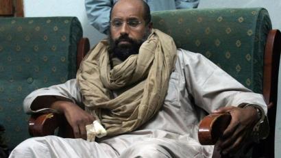 Bild: Ammar El-Darwish/AP/dpa
Saif al-Islam war 2021 nach langer Abwesenheit wieder in Libyen aufgetaucht. (Archivbild)