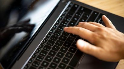 Bild: Fabian Sommer/dpa
Das Projekt "AM2digital" soll der Digitalisierung einen ordentlichen Schub verleihen.