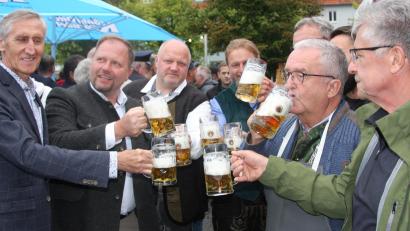 Bild: wro
Das diesjährige Bürgerfest, das von den Ehrengästen eröffnet wurde, war auch ein Thema der jüngsten Gemeinderatssitzung.