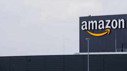 Bild: Rolf Vennenbernd/dpa
Unternehmen mit großer Marktmacht: Rund 60 Prozent des Umsatzes im Online-Handel in Deutschland entfällt auf Amazon.