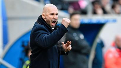 Bild: Uwe Anspach/dpa
Können Christian Ilzer und Hoffenheim auch in München jubeln? (Archivbild)