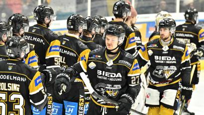 Bild: Hubert Ziegler
Der ERSC Amberg legte einen perfekten Start in die Abstiegsrunde der Eishockey-Bayernliga hin.