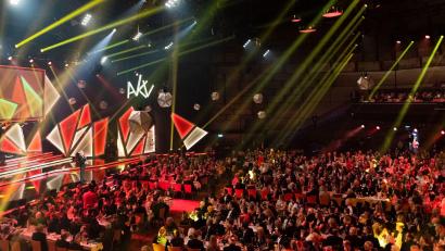 Bild: Rolf Vennenbernd/dpa
Ein Klassiker unter den TV-Sitzungen ist der „Ordens wider den tierischen Ernst“ aus Aachen. (Archivbild)