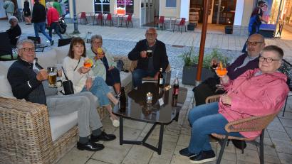 Bild: jr
Diese Stiftländer machten es sich in der Fußgängerzone gemütlich.