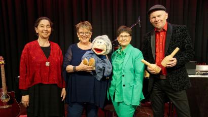 Bild: Karin Simon/exb
Karin Simon und Band gastieren mit ihrem Programm „Zum Sterben schön" in Pressath.