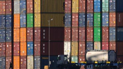 Bild: Andre Penner/AP/dpa
Das Abkommen soll den Handel fördern. (Archivbild)