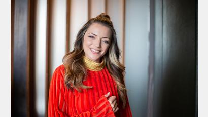 Bild: Christoph Soeder/dpa
Menden spielt seit 2004 in der RTL-Soap „Gute Zeiten, schlechte Zeiten“ mit. Jetzt ist sie Mama geworden. (Archivbild)