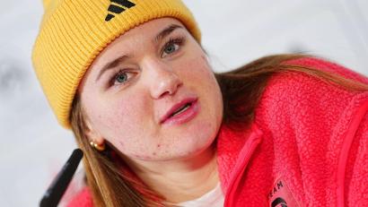 Bild: Michael Kappeler/dpa
Emma Aicher holte bei den Spielen in Italien schon zwei Silbermedaillen.