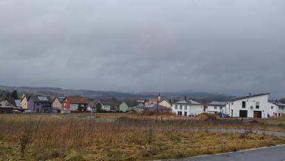 Bild: gi
Für das Baugebiet Steinling III stehen in diesem Jahr 1,151 Millionen Euro für den weiteren Ausbau von Straßen, Wasser und Kanal bereit.