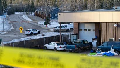 Bild: Jesse Boily/The Canadian Press via AP/dpa
An der Schule in Tumbler Ridge wurden mehrere Schüler und eine Lehrkraft erschossen.