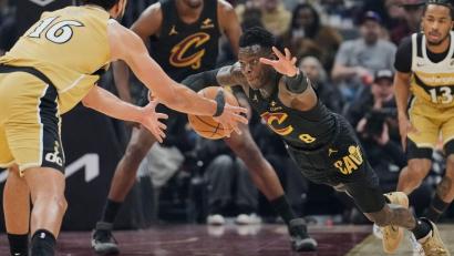 Bild: Sue Ogrocki/AP/dpa
Dennis Schröder war in Sachen Einsatz kein Vorwurf zu machen.