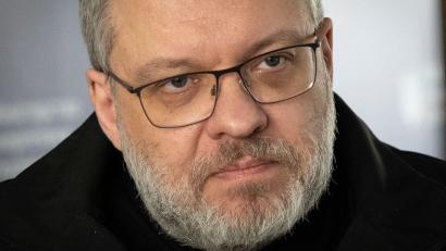 Bild: Efrem Lukatsky/AP/dpa
Der frühere Energieminister Haluschtschenko wollte unerlaubt die Ukraine verlassen. (Archivbild)