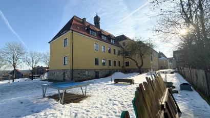 Bild: Gabi Schönberger
Die Sanierung des Schulgebäudes in Kirchenthumbach ist seit Jahren ein Dauerthema.