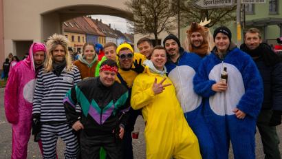Bild: knz
In Hahnbach ging es am Sonntag vor, während und vor allem nach dem Faschingszug richtig ab.