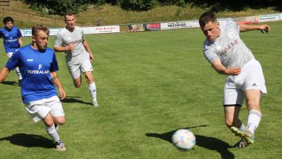 Archivbild: Konrad Rosner
Die SG Bärnau (weiße Trikots) wird auch weiterhin hinein nach Oberfranken spielen.