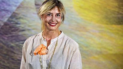 Bild: Jean-Christophe Bott/KEYSTONE/dpa
Susanne Wolff spielt eine der Hauptrollen in der weltweit beliebten Serie „Unfamiliar“. (Archivbild)