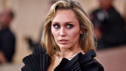 Bild: Richard Shotwell/Invision/AP/dpa
Miley Cyrus kam als „Hannah Montana“ groß heraus. (Archivfoto)