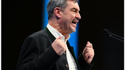 Bild: Sven Hoppe/dpa
CSU-Chef Söder hält weiter an der Einführung der Wehrpflicht fest.