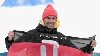 Bild: Hendrik Schmidt/dpa
Jürgen Klopp hat Uli Hoeneß wegen seiner Rolle als Fußball-Chef bei Red Bull widersprochen.