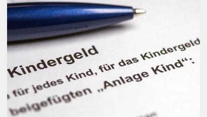 Bild: Jens Büttner/dpa-Zentralbild/dpa
So einen Antrag soll man künftig nicht mehr benötigen. (Illustration)