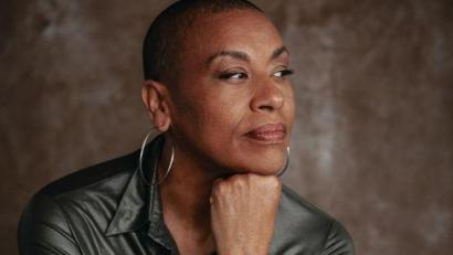 Bild: Tim Jäger
Jazz-Sängerin Malia tritt in der Historischen Druckerei Seidel in Sulzbach-Rosenberg auf.