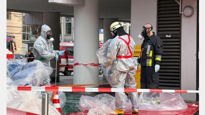 Bild: Sven Grundmann/NEWS5/dpa
Der Drohbrief sorgte für einen größeren Feuerwehr-Einsatz bei Verdi in Nürnberg.