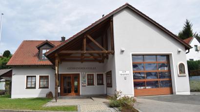 Bild: bnr
Die finanzielle Lage der Gemeinde Trausnitz ist alles andere als rosig. Eine hohe Schuldenlast und steigende Ausgaben bei sinkenden Einnahmen hemmen die weitere Entwicklung.