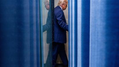 Bild: Alex Brandon/AP/dpa
Nach den Zöllen ist vor den Zöllen - zumindest für US-Präsident Donald Trump.